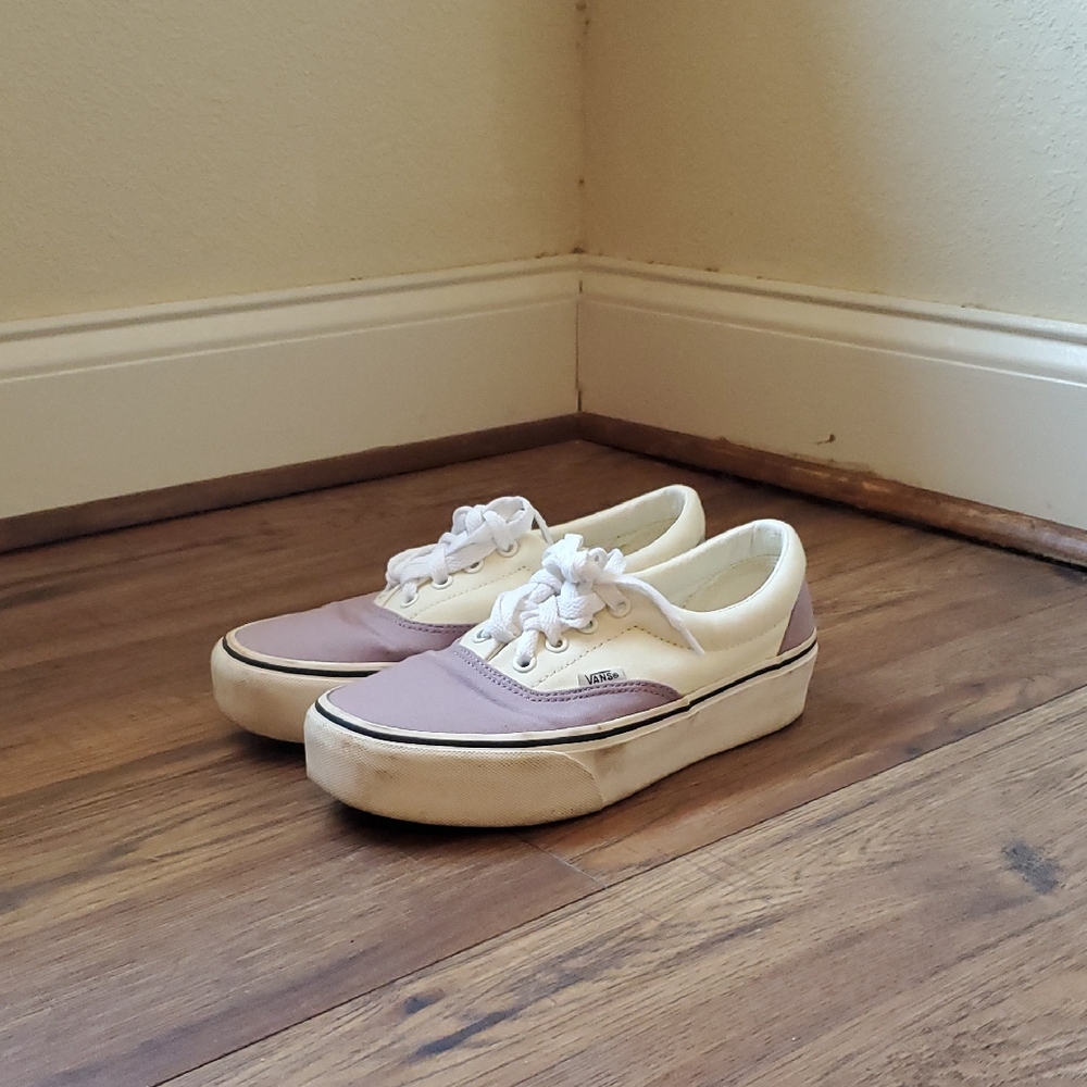 Vans Women's Lavender and Cream Sneakers